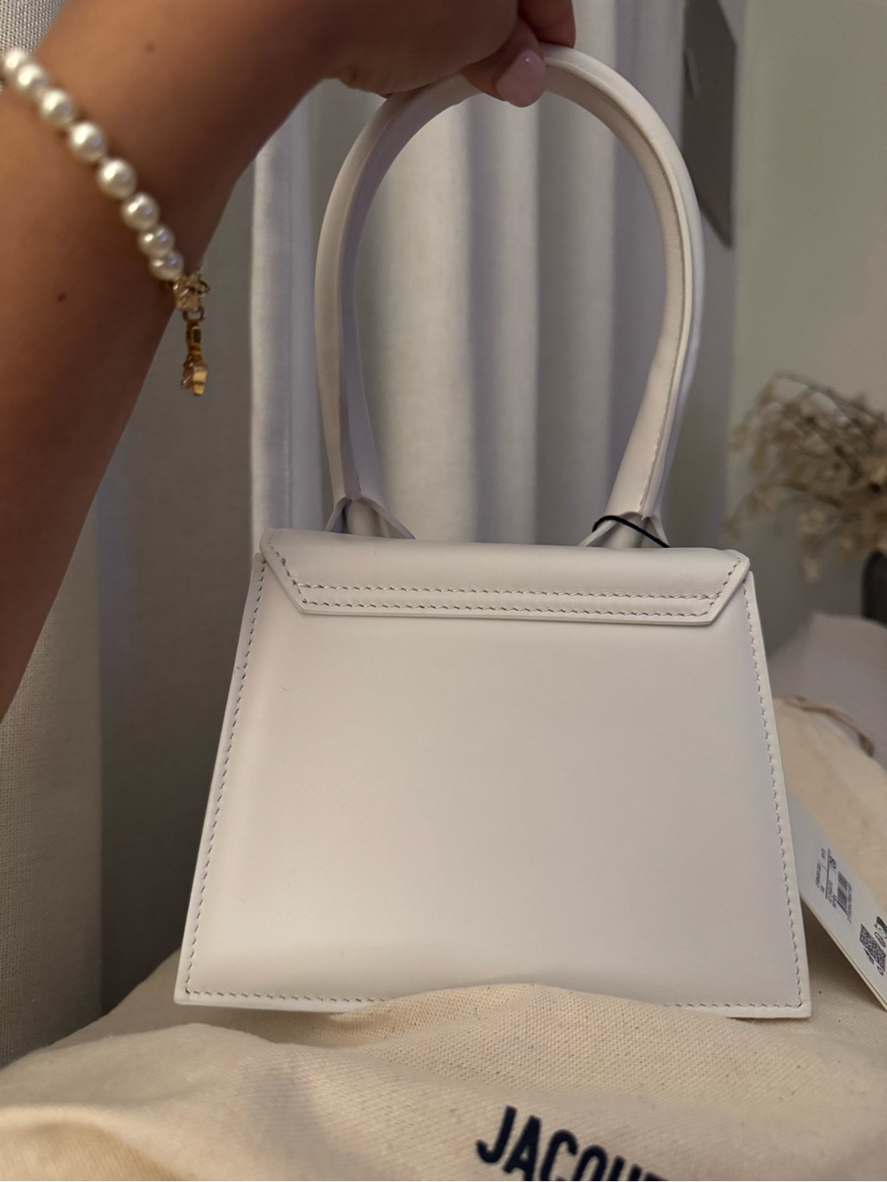 Jacquemus White Le Chiquito Moyen Top Handle AUTHENTIC - Picture 8 of 14